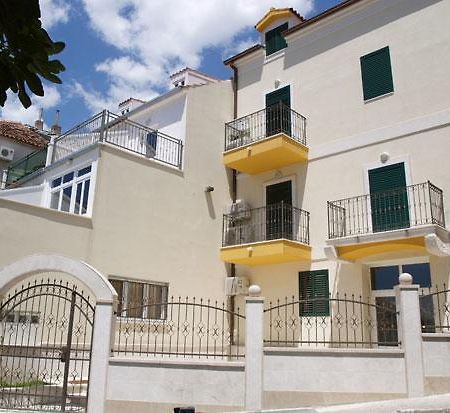 Apartmani Paula Makarska Dış mekan fotoğraf