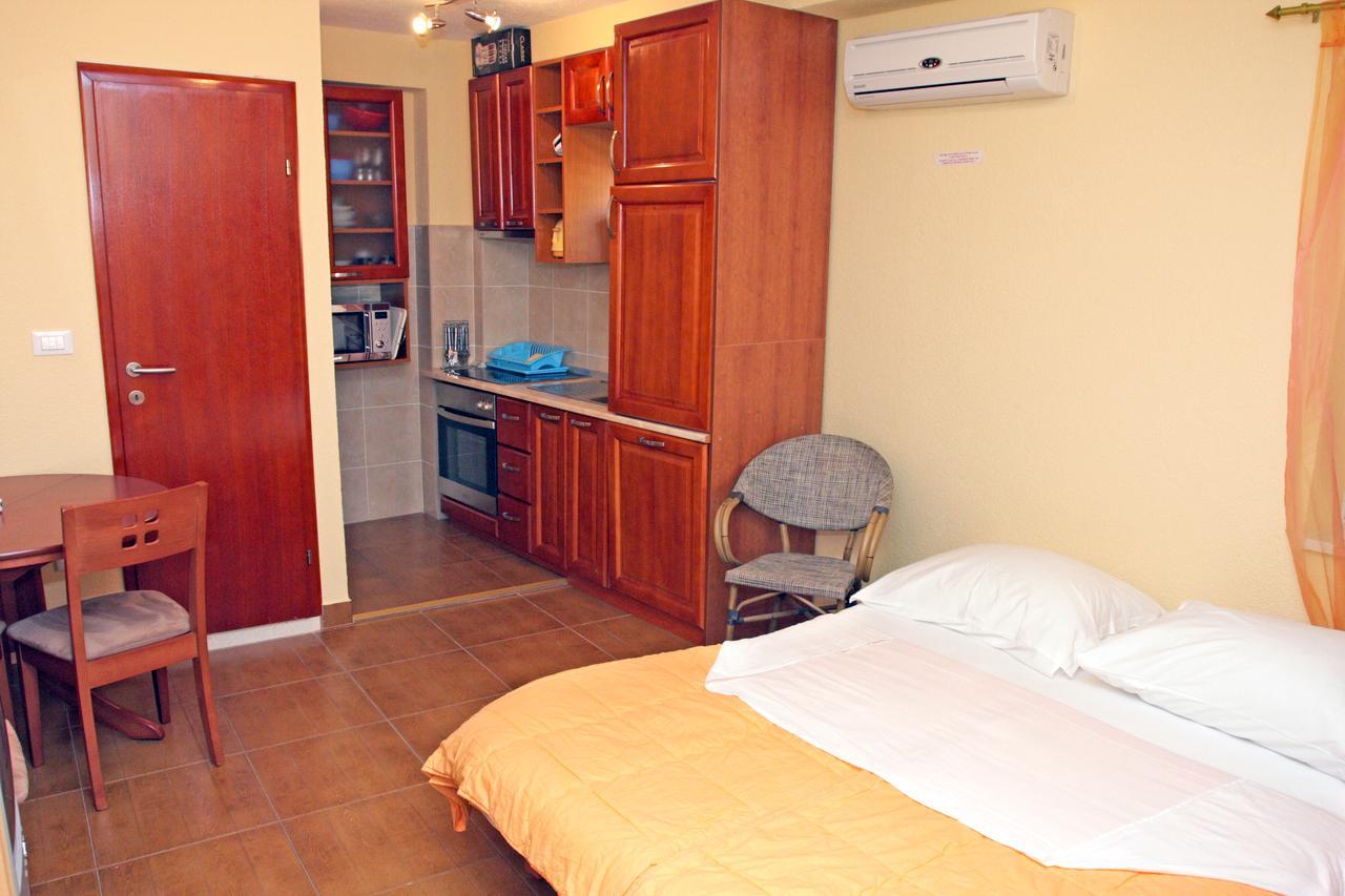 Apartmani Paula Makarska Dış mekan fotoğraf